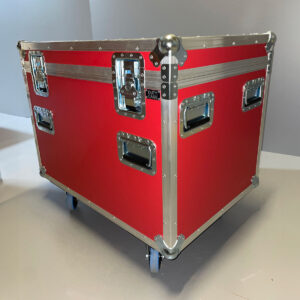 Dutycases_flightcases_Kabelkist_80x60x60_red_closed