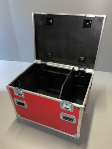 Dutycases_flightcases_Kabelkist_80x60x60_red_open